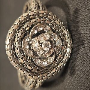 Silver-tone Round Hinged Bracelet